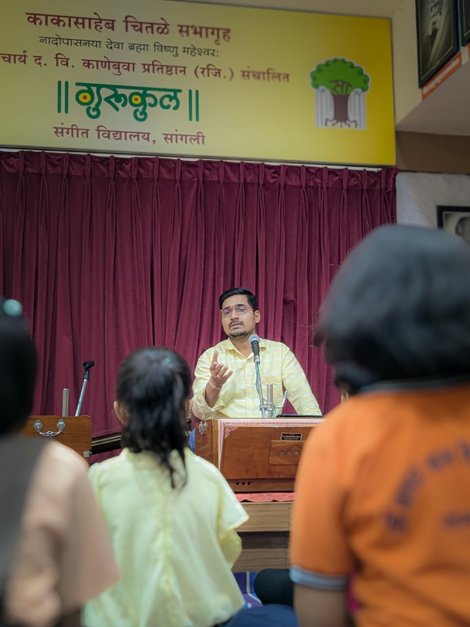 Shri. Krishna Mukhedkar(Resident Guru of Sangli Gurukul) teaching students